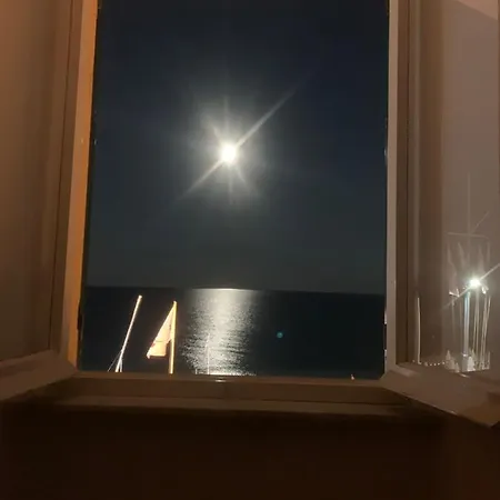 Mare Apartment *